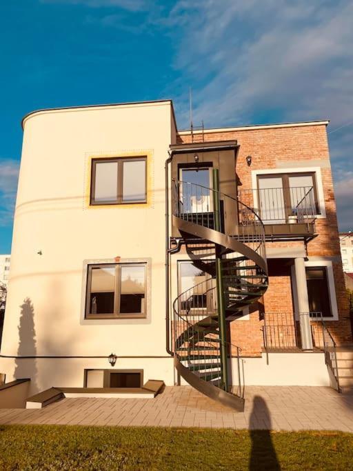 Dvojizbovy Apartman V Blizskom Centre Bardejova Extérieur photo